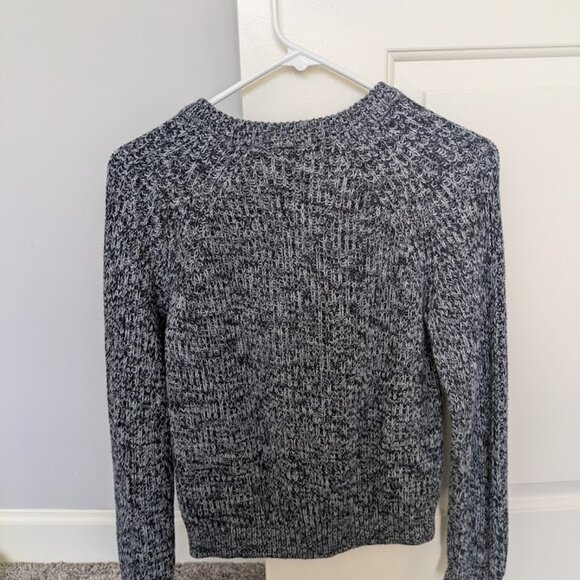 H and M Basic womens marled bluewhite knit sweater long sleeve size S - Picture 3 of 3